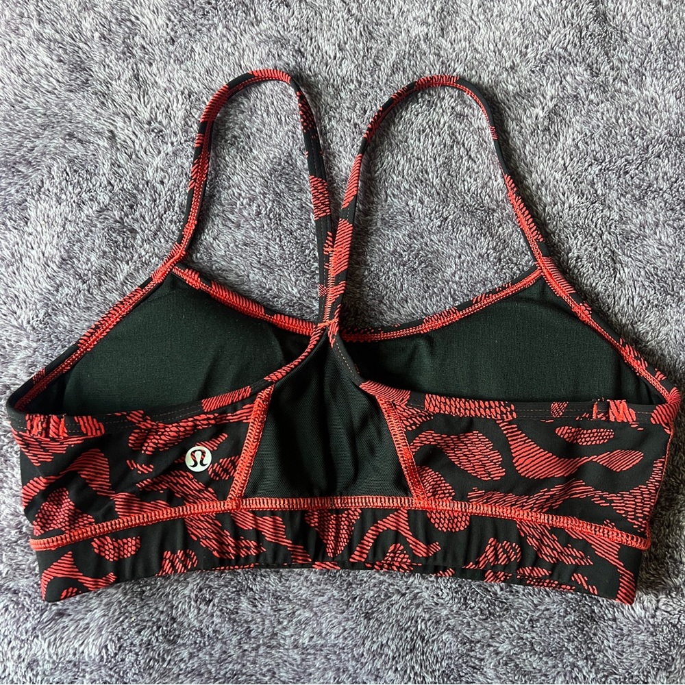 Women’s sports bra